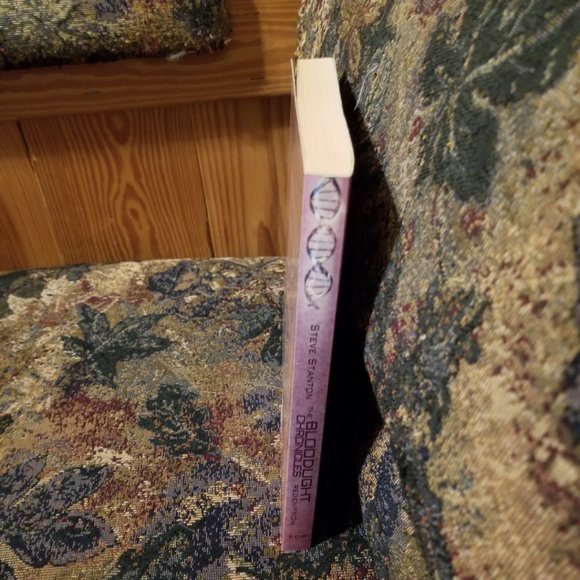 Science Fiction novel, The Bloodlight Chronicles Redemption by Steve Stanton - Picture 3 of 3